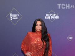 After parting with her fiance, Demi Lovato radically changed her image