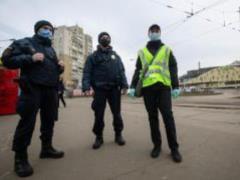 Полиция закрыла 1 347 заведений из-за нарушения карантина выходного дня