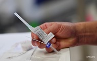 Создатели вакцины Спутник V предложили комбинировать ее с AstraZeneca