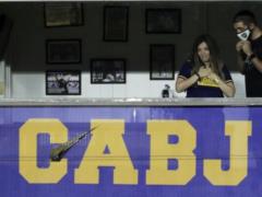 Футболісти аргентинського клубу вшанувала пам ять Марадони і довели до сліз його дочка