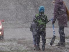 Wet snow and ice are predicted in the Kharkiv region