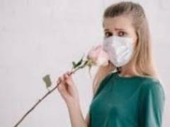 Медики рассказали, как быстрее вернуть обоняние после коронавируса