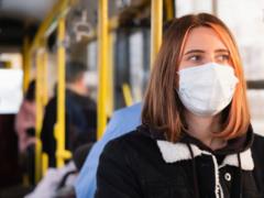 Как будет работать транспорт и заведения в новогоднюю ночь
