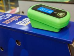 В метрополитене Харькова продолжают устанавливать турникеты для оплаты проезда банковской картой