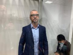 Суд оставил под стражей Антоненко