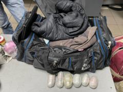 Украинец пытался перевезти в РФ 6 пакетов с наркотиками