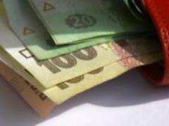 Средняя зарплата украинцев за месяц снизилась на 187 гривен, - Госстат