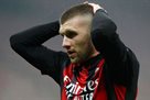 Два игрока Милана сдали положительный тест на COVID-19 перед игрой против Ювентуса