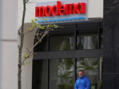Регулятор ЕС одобрил использование COVID-вакцины Moderna