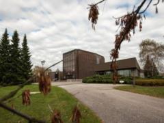 The largest crematorium in the Czech Republic cannot cope with its work due to the pandemic