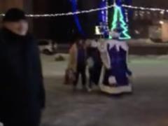 Под Воронежем Дед Мороз избил местную жительницу