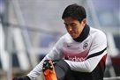 Айнтрахт Ф намерен продлить контракт с 36-летним Хасебе