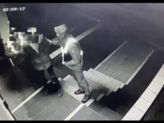 В Киевской области пьяный живодер издевался над животным, а потом сломал нос копу