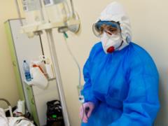 В Украине почти 8 тысяч новых случаев COVID-19