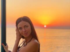 Вика из  НЕАНГЕЛОВ  рассекретила новые отношения и засветила избранника