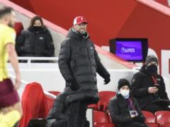 Дерзкая стычка: Клопп поскандалил с тренером соперника в перерыве матча