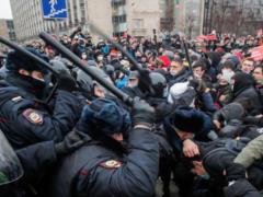 Виталий Портников: На Западе опять говорят про санкции