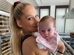 Анна Курникова умилила общением на русском с годовалой дочерью