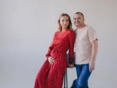 Viktor Pavlik has declassified the sex of the child that his young wife will give birth to