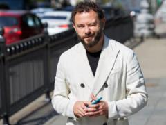  Слуги народа  исключили Александра Дубинского из фракции