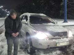 В Киеве работник СТО угнал Lexus и попал в ДТП