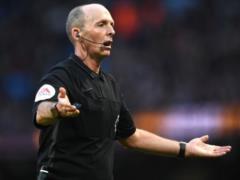 Mike Dean refused to serve matches of the 24th round of the Premier League, fearing for his life