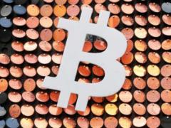 Продать биткоины сейчас или подождать, когда будет по $50 тыс?
