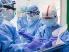 В Украине за прошедшие сутки госпитализированы 2 000 больных коронавирусной инфекцией
