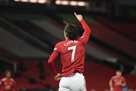 Cavani wants to stay at Manchester United