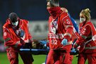 Napoli forward collapses after hitting his head on the lawn in the game with Atalanta