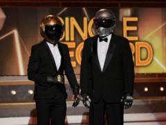 Легендарный дуэт Daft Punk объявил о распаде