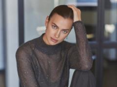 Мокрая Ирина Шейк в одном полотенце соблазнительно позировала в ванной