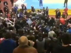 Сумасшествие в России: турнир по дзюдо среди юниоров завершился массовым жесточайшим побоищем