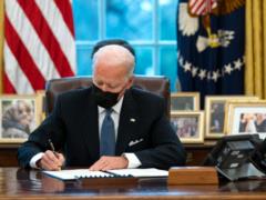 Biden extended sanctions against Russia due to aggression in Ukraine