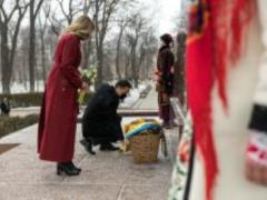 Президент с супругой почтили память Тараса Шевченко