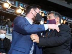Лапорта хочет предложить Месси пожизненный контракт в Барселоне