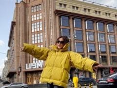 Ані Лорак в центрі Києва влаштувала фотосет і заговорила українською