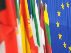 ЕС сохранит ограничения на поездки, но начнет подготовку к ослаблению
