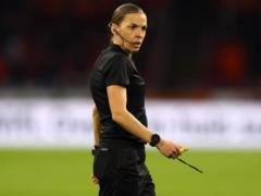 Фраппар — первая арбитр-женщина в истории мужских чемпионатов мира