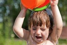 Pouring while hardening children