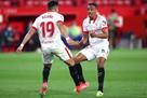 Atletico lost to Sevilla and put the leadership position under attack