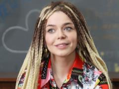 Алина Гросу показала, как делает  пластику  лица