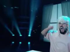 MONATIK with emotional dance and complex tricks shocked with a parody of Sia