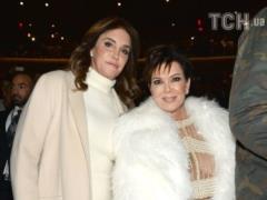 Семья Кардашян не поддерживает кадидатуру Дженнер на пост губернатора - СМИ