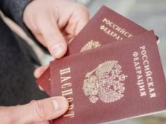На оккупированном Донбассе Россия выдала 583 тыс. паспортов, - Денисова