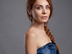 Звезда  Великолепного века  показала, как выглядит без макияжа