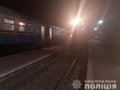 Под Харьковом 40-летний мужчина упал под колеса поезда
