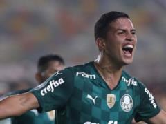 Dynamo shows interest in Palmeiras defender Renan