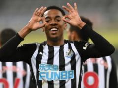 Willock is the youngest Premier League player since 2004 to score in five straight games