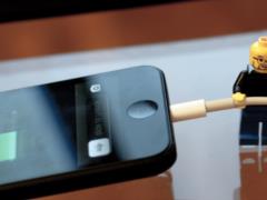 Эксперты составили рейтинг автономности смартфонов